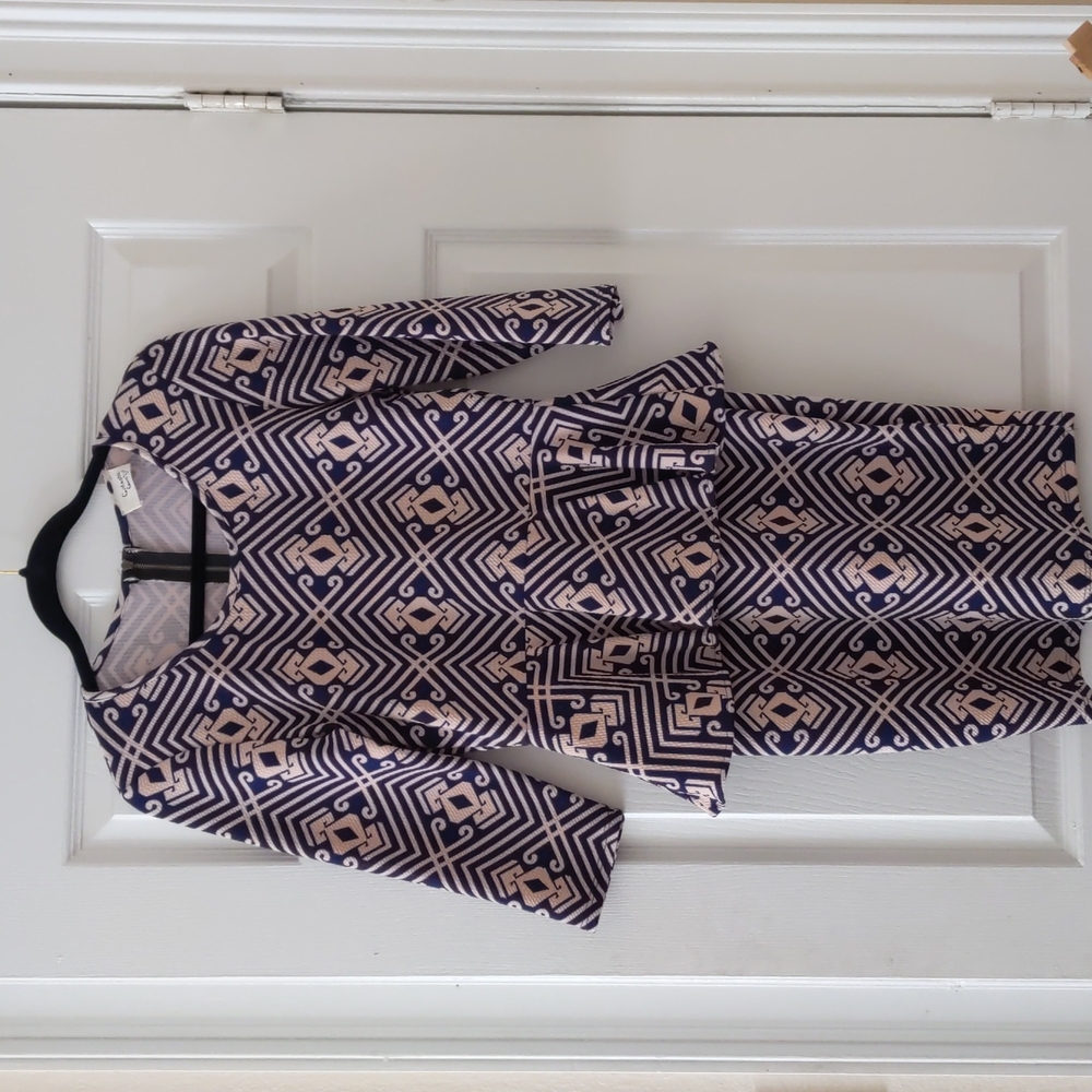 Peplum quarter sleeve mini dress sz Med